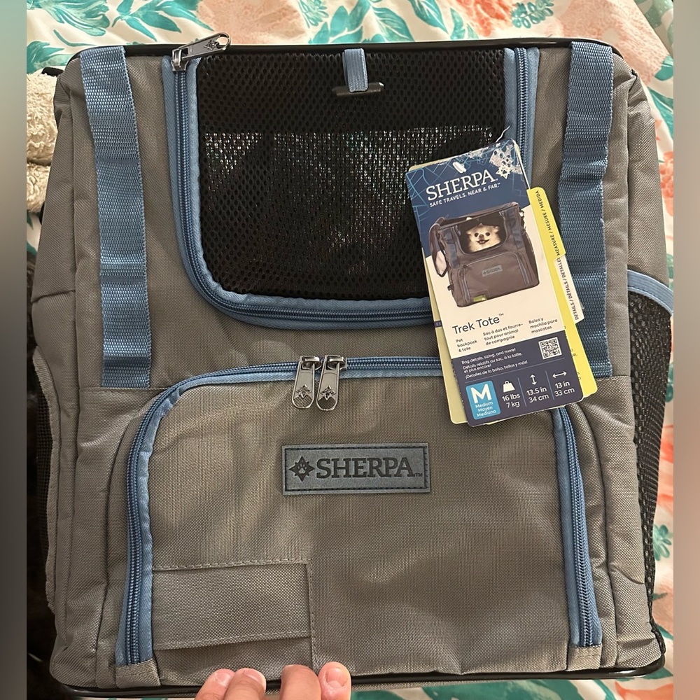 Sherpa Trek Tote 2 in 1 Backpack ***Brand New With Tags!!***